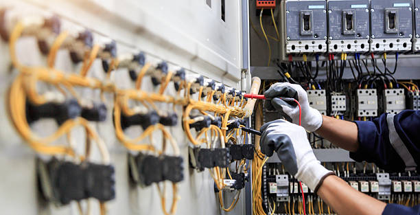 Professional Electrician technician working in Wisconsin Dells, WI